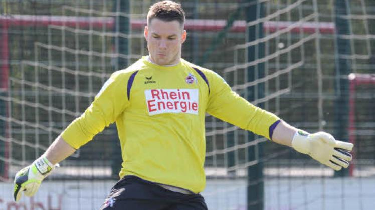 Keeper Marcel Schuhen (hier im Trikot des 1. FC Köln II) soll die neue Nummer eins vom FC Hansa Rostock werden. Keeper Marcel Schuhen (hier im Trikot des 1. FC Köln II) soll die neue Nummer eins vom FC Hansa Rostock werden.
