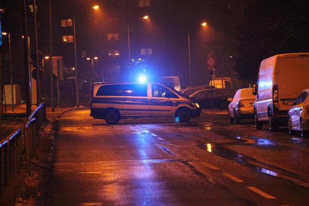 12-jähriger Junge bei Unfall in Rostock von Auto erfasst und  schwer verletzt