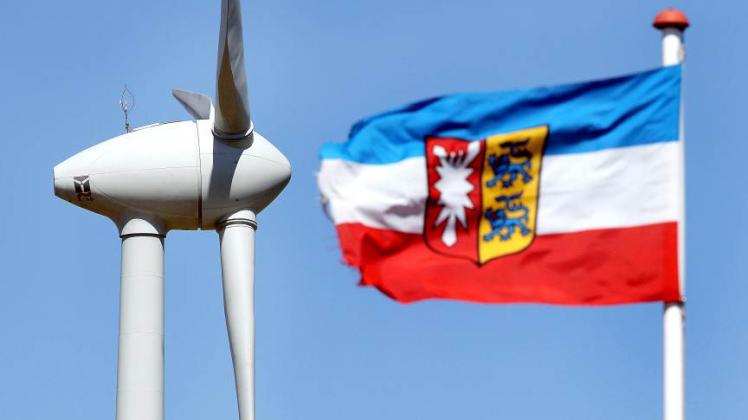 Schleswig-Holstein will den Ausbau  der Windenergie durch neue und vor allem größere Anlagen forcieren.  
