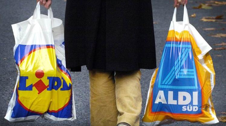 Jährlich werden in Deutschland laut Statistik 65 Tüten pro Kopf verbraucht.  