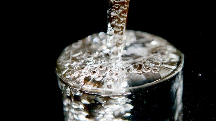 Schleswig-Holstein beziehe sein Trinkwasser zu 100 Prozent aus dem Grundwasser. „Diese Ressource darf nicht gefährdet werden“, sagt Umweltminister Robert Habeck.