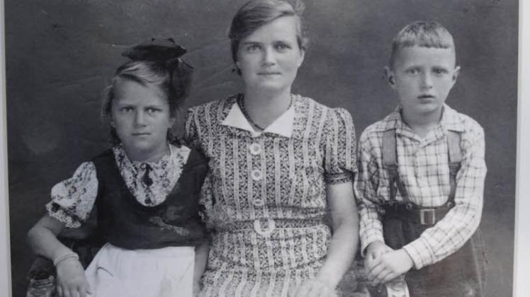 Hilda Richter aus Neuhaus kam mit ihren Kindern Helga und Herbert ums Leben. Repro: iwit 