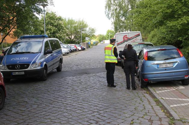 Sieben Autos nach Irrfahrt in Rostock Schrott