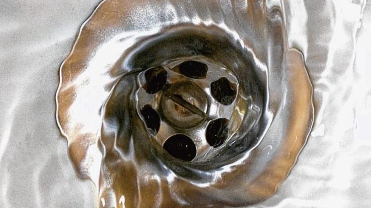 Wie dreht der Badewannenstrudel? | NOZ