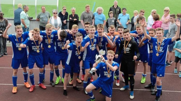 Erste Reservemannschaft seit acht Jahren, die Kreispokalsieger wurde: die B-Jugend des VfL Stenum II. 