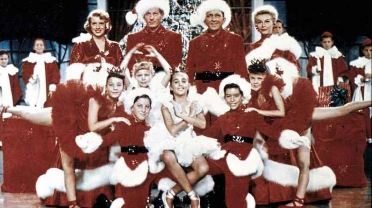 Großartiger Kitsch mit großem Erfolg: Der Revue-Film „White Christmas“ mit Rosemary Clooney, Danny Kaye, Bing Crosby und Vera-Ellen (oben von links). 