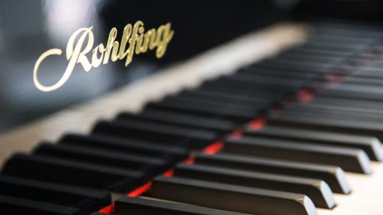 Die Osnabrücker Marke Rohlfing hat einen guten Klang im Klavierbau. In Deutschland kann kein Hersteller auf eine längere Unternehmensgeschichte zurückblicken. 