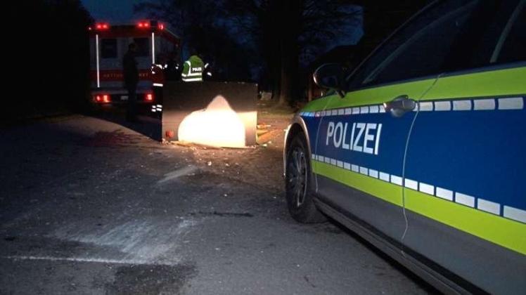 In Neuenkirchen-Vinte ist am Samstagabend ein Wagen eines nicht genehmigten Karnevalsumzug umgekippt. Eine Person wurde verletzt – und alle schweigen. 