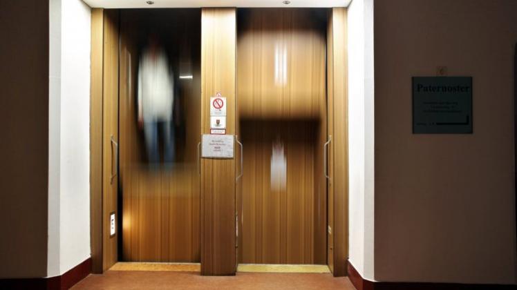 Ein Paternoster im Rathaus Leipzig. 