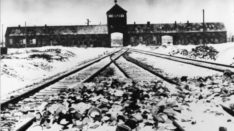 Zeugen erzählten im ersten Frankfurter Auschwitz-Prozess von den Gräueltaten, die von den Nationalsozialisten im Konzentrationslager begangen wurden. Die Tonbandmitschnitte dieser Aussagen sind nun als Audiodateien auf einer Webseite veröffentlicht wurden. 