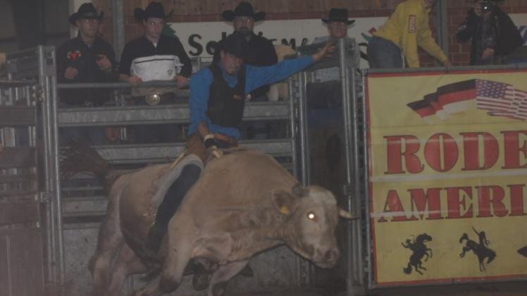 Dosen Rodeo Rodeo-Meisterschaften in Dörpen mit