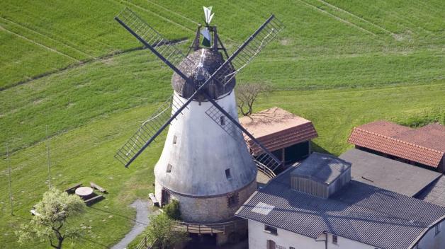 Die Lechtinger Windmühle wird seit 1987 von einem Verein betrieben. Foto: Gert Westdörp