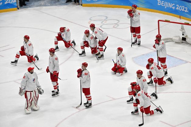 Bei den Olympischen Spielen in Peking war die russische Eishockey-Mannschaft noch dabei. Jetzt dürfen viele Teams nicht mehr an Wettkämpfen in anderen Ländern teilnehmen.