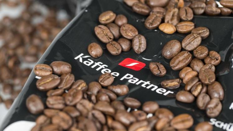 Das ARD-Magazin „Plusminus“ erhebt schwere Vorwürfe gegen das Osnabrücker Unternehmen Kaffee-Partner. Werden Kunden unattraktive Vertragsdetails verschwiegen? 