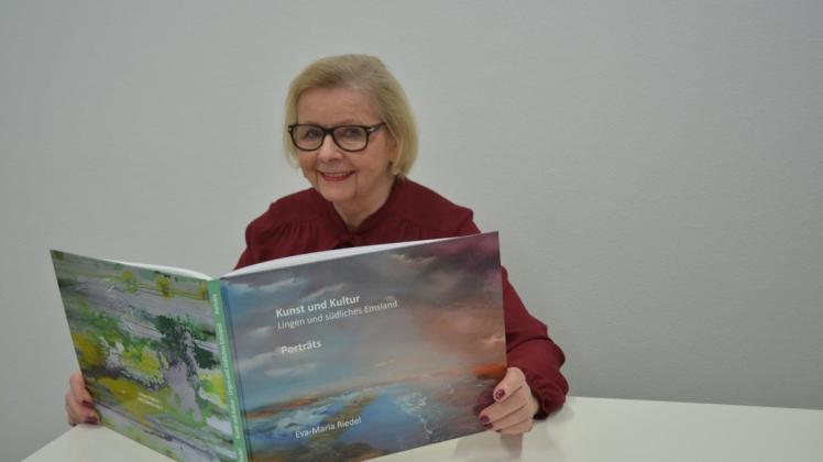 Am kommenden Sonntag, 9. Dezember 2018, wird die Autorin Eva Maria Riedel um 11.30 Uhr ihr Buch  "Kunst und Kultur – Lingen und südliches Emsland – Porträts" in der Kunsthalle Lingen vorstellen und daraus lesen. Foto: Caroline Theiling