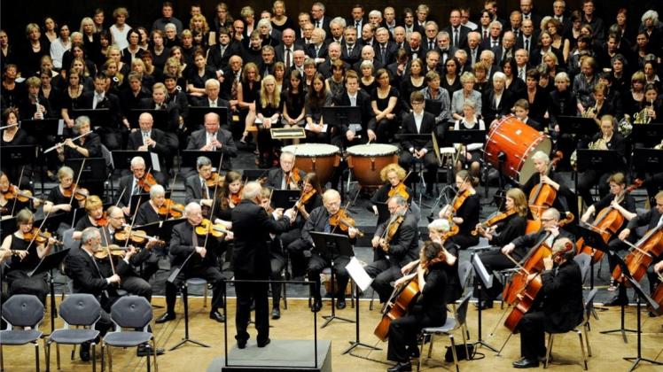 Das Orchester Osnabrücker Musikfreunde versteht zu feiern: Den 25. Geburtstag beging es mit großem Aufwand. 