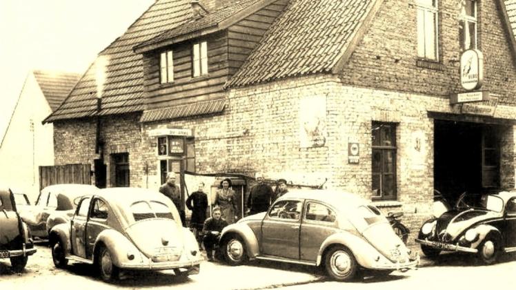 Das Autohaus Koopmann in den 1950er Jahren. 