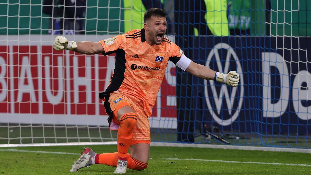 Keeper Krönung Hsvs Heuer Fernandes Räumt Auszeichnung Ab - u7iqfci
