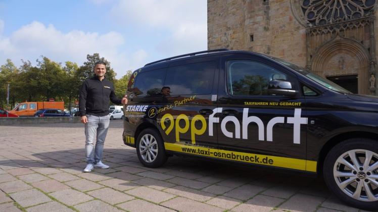 "Appfahrt"-Geschäftsführer Selahattin Ekicibil und sein Taxi.