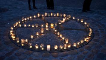 Greenpeace Mahnwache in Osnabrück für den Frieden in der Ukraine