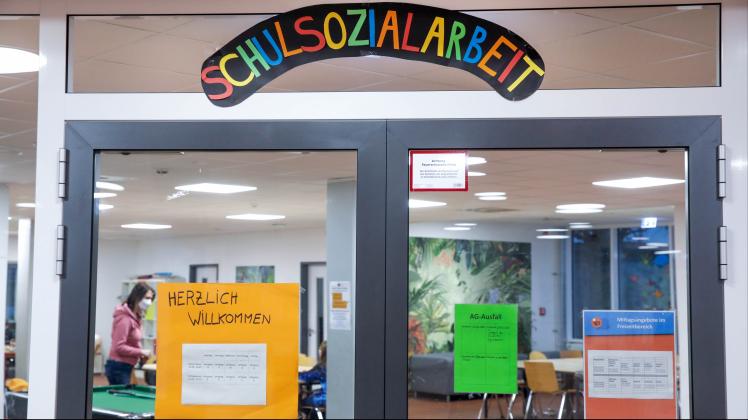 Ab 7.30 Uhr beginnt das gemeinsame Frühstück in den Räumen der Schulsozialarbeit in der IGS Osnabrück. Ab 7.30 Uhr beginnt das gemeinsame Frühstück in den Räumen der Schulsozialarbeit in der IGS Osnabrück.