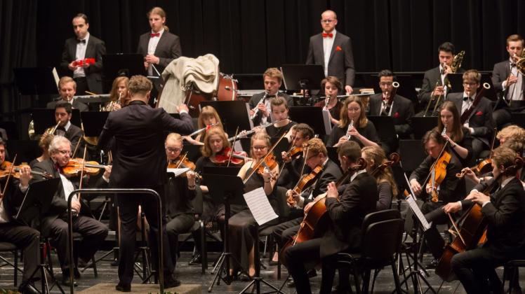 Das Städtische Orchester Delmenhorst will ein Zeichen für den Frieden und die Verständigung setzen.