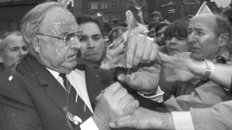 Helmut Kohl liebte Saumagen. Rohe Eier waren hingegen nicht so seins.