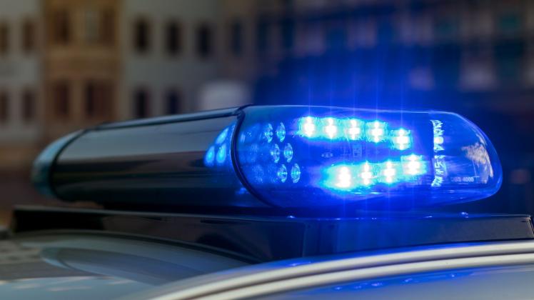 Polizeifahrzeug - Blaulicht Polizeifahrzeug - Blaulicht