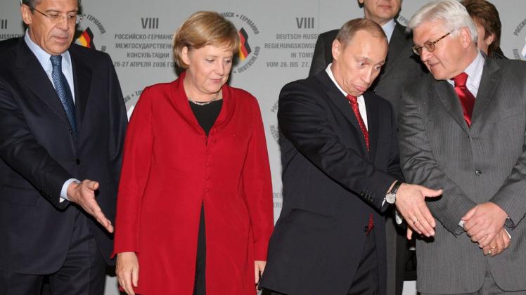 Deutsch-Russische Konsultationen - Merkel Putin