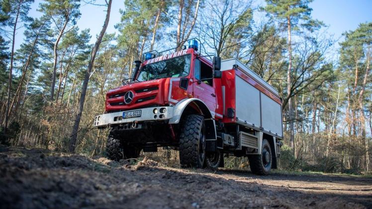 Ein TLF-W 3000 «Tanklöschfahrzeug-Waldbrand mit 3000l Wasser-Fassungsvermögen»