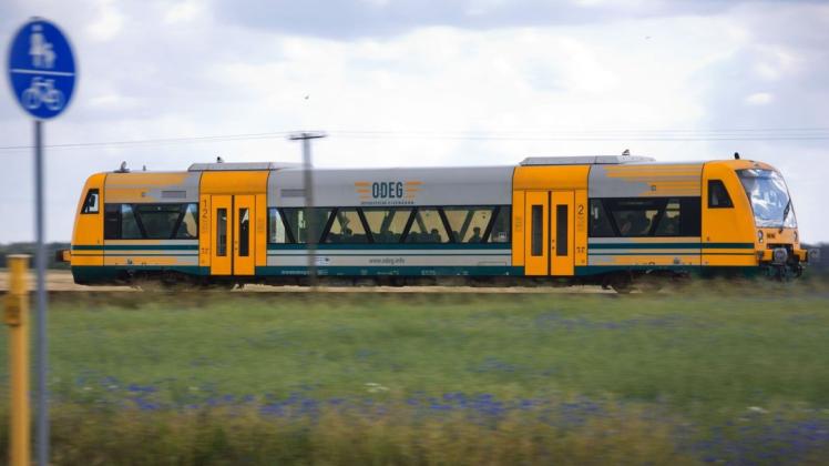 Zusätzlich verkehren die Züge zwischen Schwerin-Wüstmark und Parchim zu veränderten Fahrzeiten. (Symbolbild)