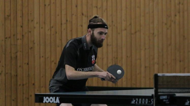 Kevin Beckendorf und der ESV Wittenberge gewannen in der Tischtennis-Landesliga das Spiel bei Hellas Nauen mit 10:4.