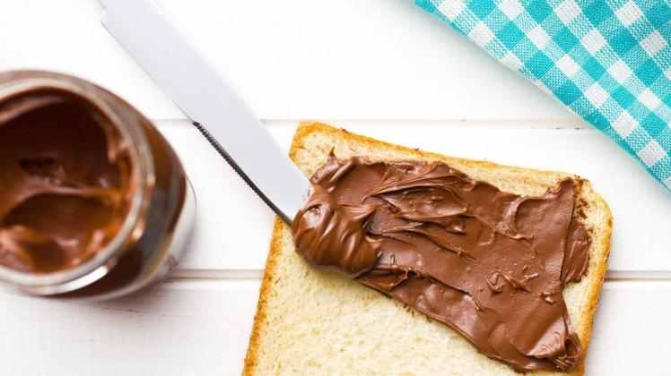 Die Nuss-Nougat-Creme Nutella hat bei einer Fockbekerin für Streit am Frühstückstisch gesorgt.