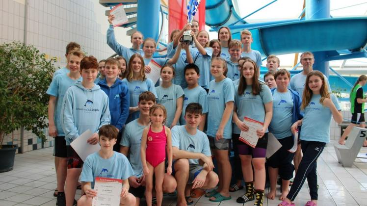 Das Team des SC Delphin Wittenberge holte sich beim Sparkassen-Schwimm-Cup zum 13. Mal den Mehrkampfsieg in der Prignitzer Badewelt.