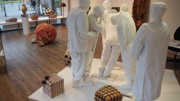 Gemeinschaftsausstellung von Johannes Busdiecker und Jan Polacek in der Skulptur-Galerie.