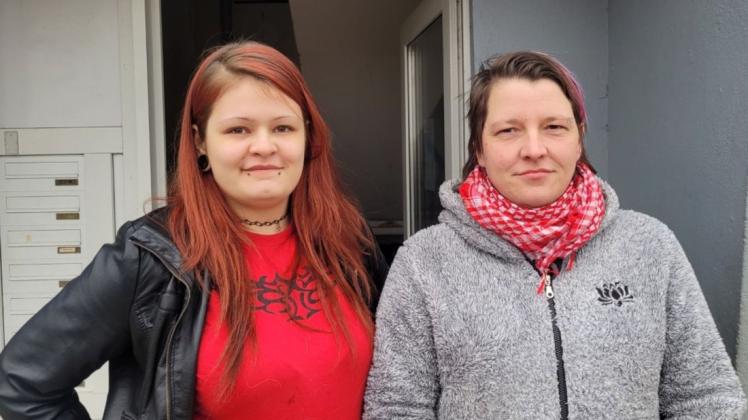 Janine Behmann (l.) und Andrea Trettin wollen die Hilfe des Mietervereins in Anspruch nehmen.
