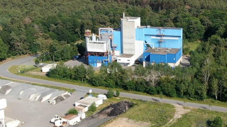 Um Klärschlamm aus kommunalen Anlagen zu trocknen, will die Firma Alba TAV die Abwärme aus der Müllverbrennungsanlage nutzen.