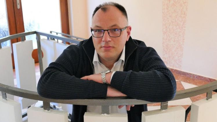 Der Fraktionsvorsitzende der Linken in der Neustädter Stadtvertretung, Martin Stahl, ist sauer auf das Statement der Basisorganisation seiner Partei zu CDU-Bürgermeisterkandidat Steffen Klieme. Der Fraktionsvorsitzende der Linken in der Neustädter Stadtvertretung, Martin Stahl, ist sauer auf das Statement der Basisorganisation seiner Partei zu CDU-Bürgermeisterkandidat Steffen Klieme.