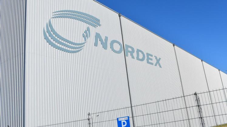 Die angekündigte Schließung des Nordex-Werks in Rostock stößt in der Stadtpolitik nahezu einhellig auf Unverständnis.