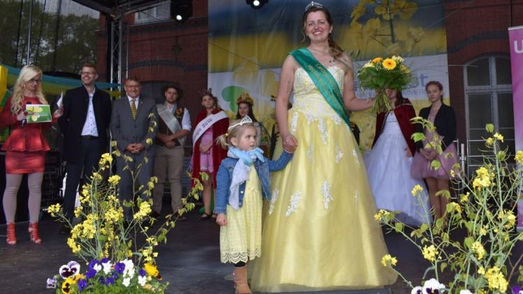 Erinnerung an 2019. Damals wurde das 17. Landesrapsblütenfest in Sternberg gefeiert. Die Feste 2020 und 2021 fielen wegen Corona aus. Doch in diesem Jahr soll wieder gefeiert werden.