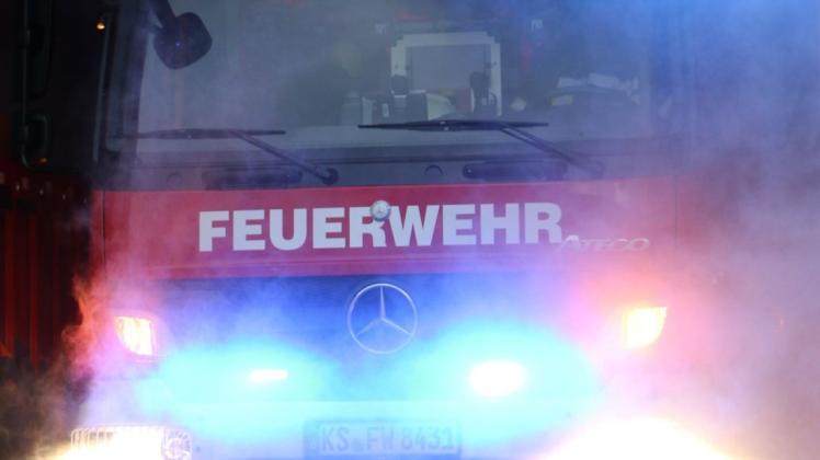Die Kameraden der Freiwilligen Feuerwehr Perleberg waren am Wochenende mit dem Brand eines Hochsitzes beschäftigt.