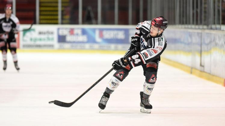 Lukas Koziol, der ein Tor der Gäste beim 2:6 bei den Hannover Indians vorbereitete, will mit den REC Piranhas am Wochenende wieder punkten. Lukas Koziol, der ein Tor der Gäste beim 2:6 bei den Hannover Indians vorbereitete, will mit den REC Piranhas am Wochenende wieder punkten.