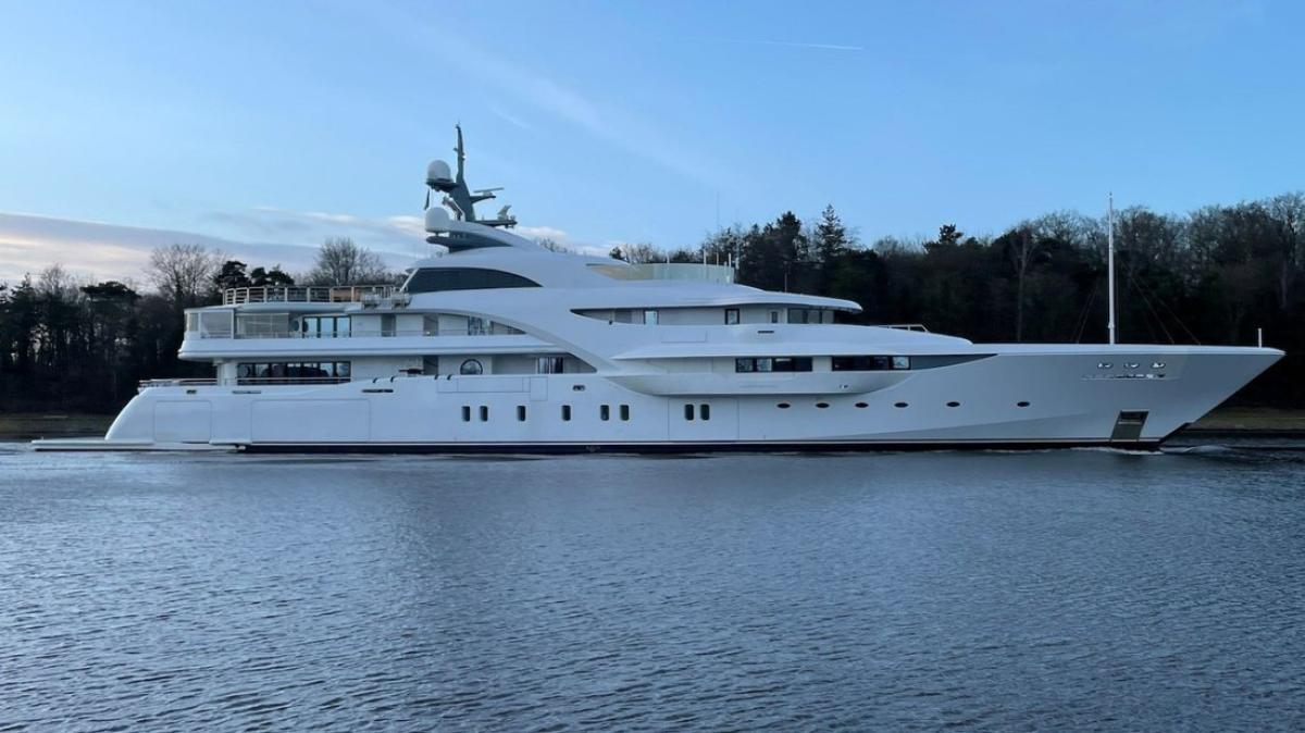 putin yacht nord ostsee kanal