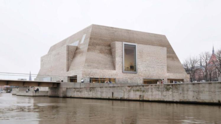 So soll das Archäologische Landemuseum am Rostocker Stadthafen aussehen, wenn es 2030 eröffnet wird.