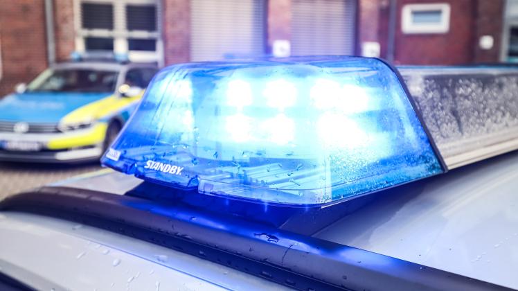 Ein Delmenhorster wurde mit schweren Verletzungen ins Krankenhaus gebracht. Symbolfoto - Polizei Delmenhorst. Foto: Melanie Hohmann