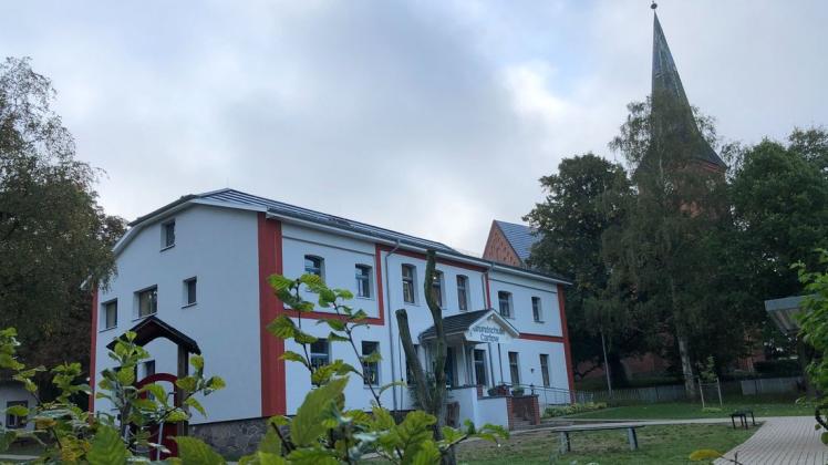 Die Grundschule in Carlow ist noch eigenständig. Den Planungen des Landeskreises zufolge soll sich das bereits zum kommenden Schuljahr ändern.