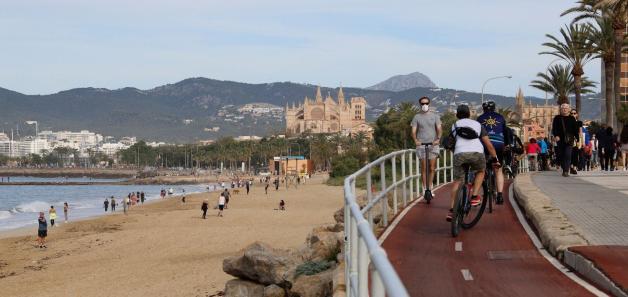 Palma de Mallorca: Derzeit dürfen die Menschen in bestimmten Zeitfenstern ins Freie.