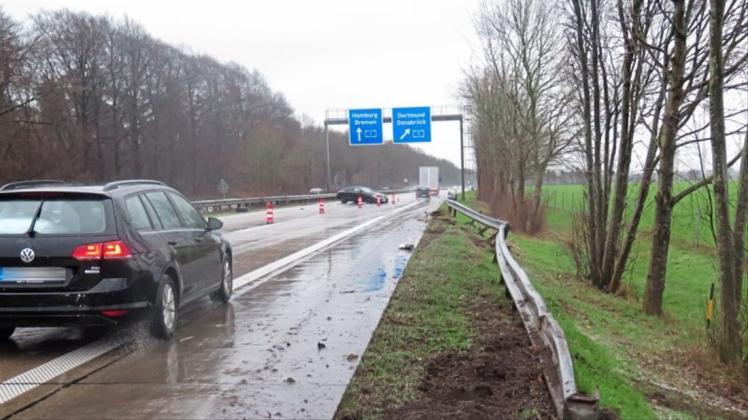 Am Donnerstag ist es zu mehreren Unfällen wegen einsetzender Straßenglätte gekommen, wie auf der A29. 