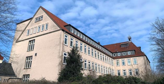 Das ehemalige St. Josef-Stift als Uni und Studentenwohnheim? Für die Studentin Jennifer Burdorf eine Möglichkeit der Innenstadtentwicklung. 