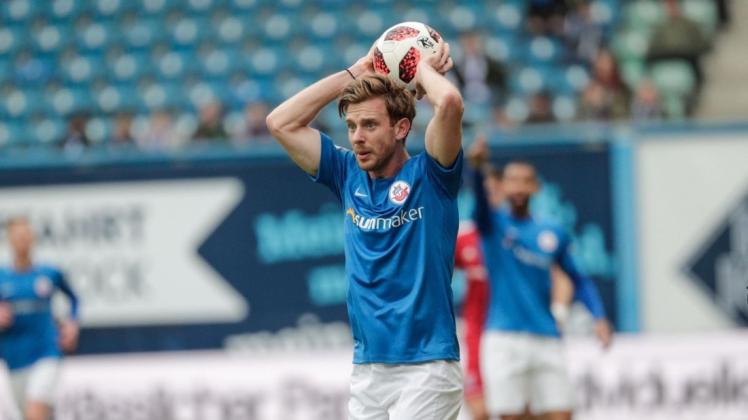 Ist aus der Verletzungspause zurück und nahm am Training des FC Hansa teil: Maximilian Ahlschwede.  Ein Start-Elf-Einsatz gegen Meppen entscheidet sich aber noch.